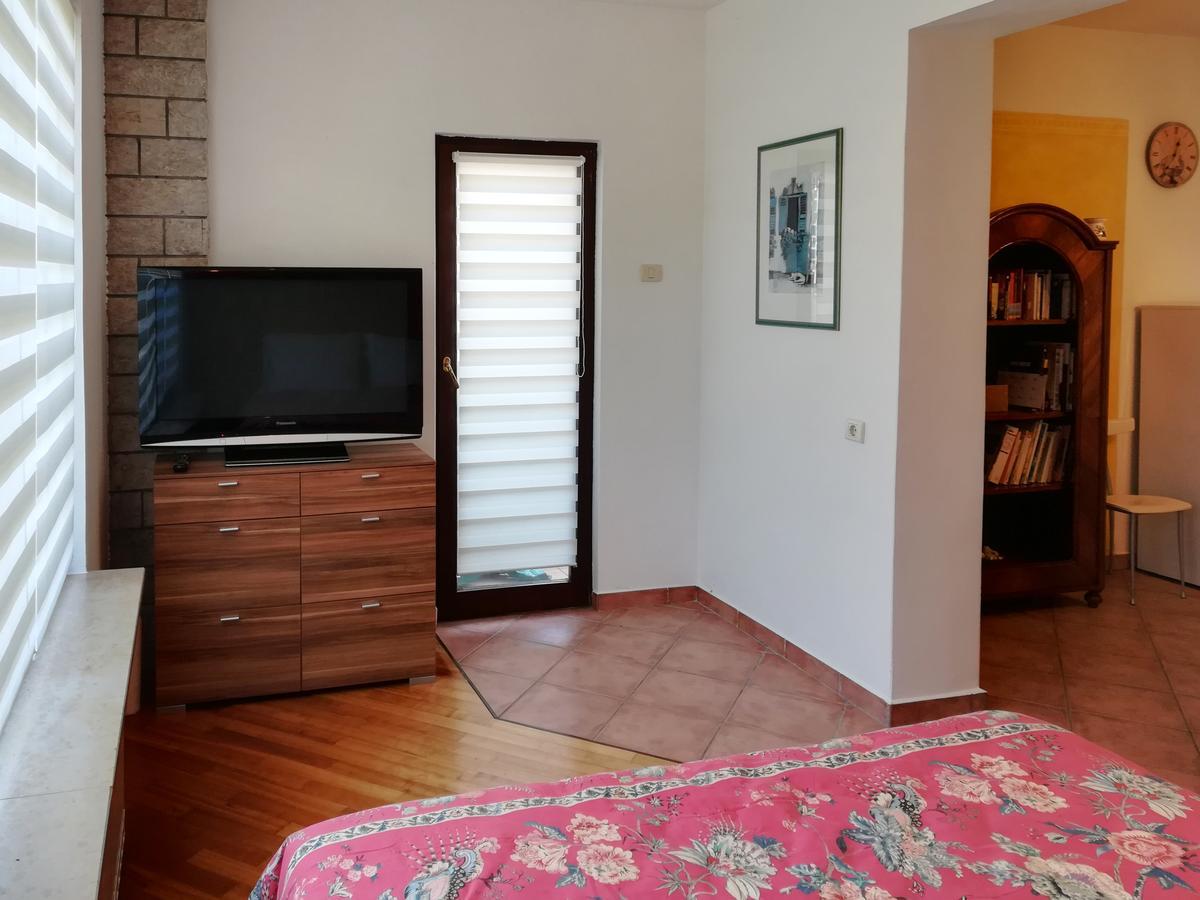 Seaside Parenzana Comfort With Free Parking イゾラ エクステリア 写真